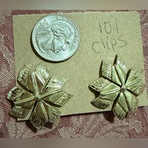 Gold Flower Clip-On Earrings - Unbranded